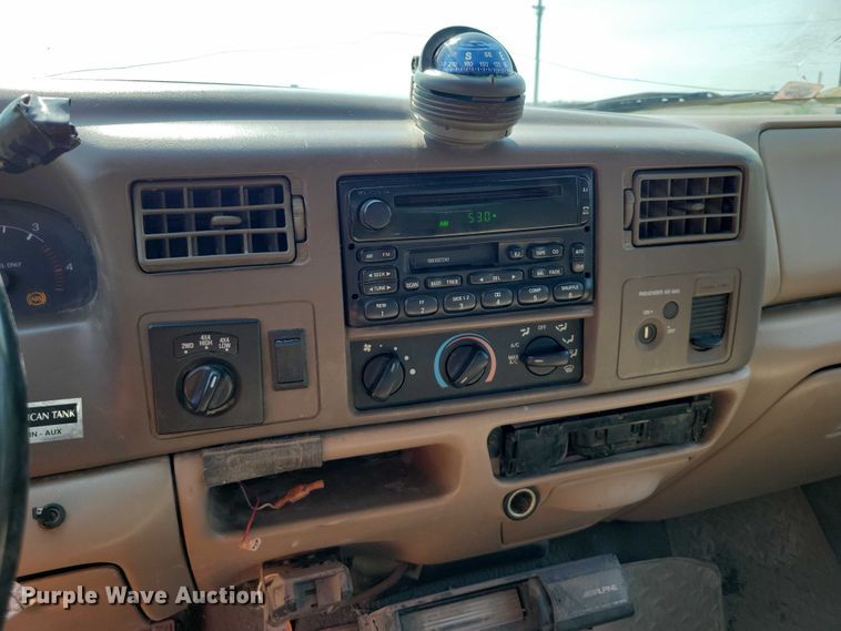 image for item DZ6563 1999 Ford F250 SuperCab pickup truck