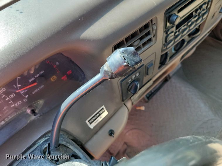 image for item DZ6563 1999 Ford F250 SuperCab pickup truck