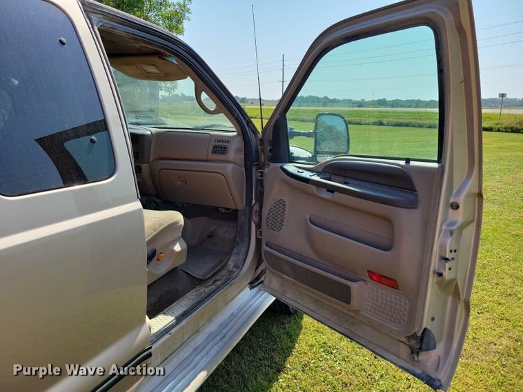 image for item DZ6563 1999 Ford F250 SuperCab pickup truck