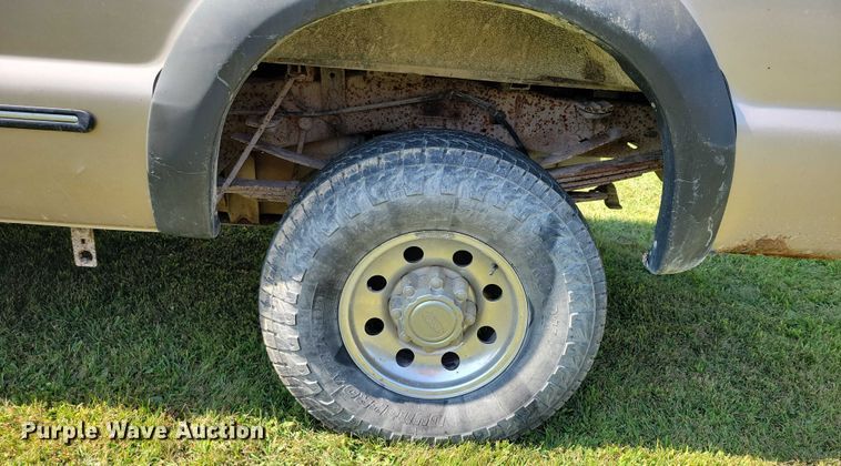 image for item DZ6563 1999 Ford F250 SuperCab pickup truck