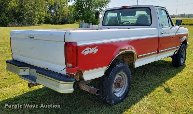 image for item DZ6564 1996 Ford F250 pickup truck