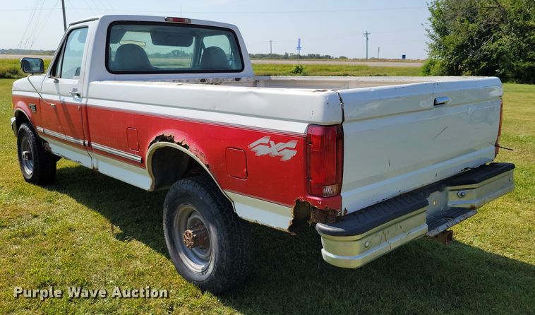 image for item DZ6564 1996 Ford F250 pickup truck