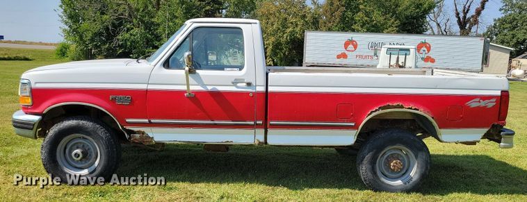 image for item DZ6564 1996 Ford F250 pickup truck
