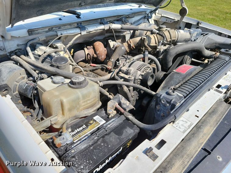 image for item DZ6564 1996 Ford F250 pickup truck