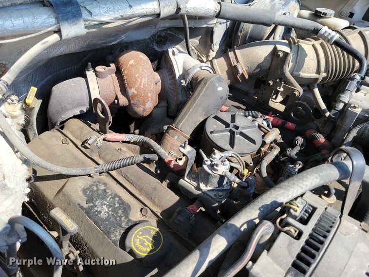 image for item DZ6564 1996 Ford F250 pickup truck