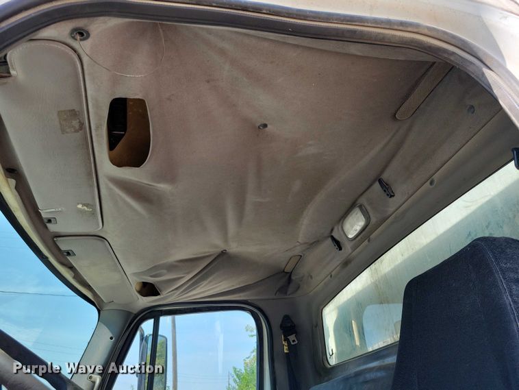 image for item DZ6566 2007 Freightliner  M2 Business Class refuse truck