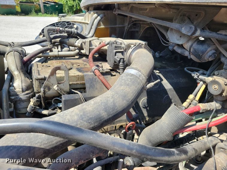 image for item DZ6566 2007 Freightliner  M2 Business Class refuse truck