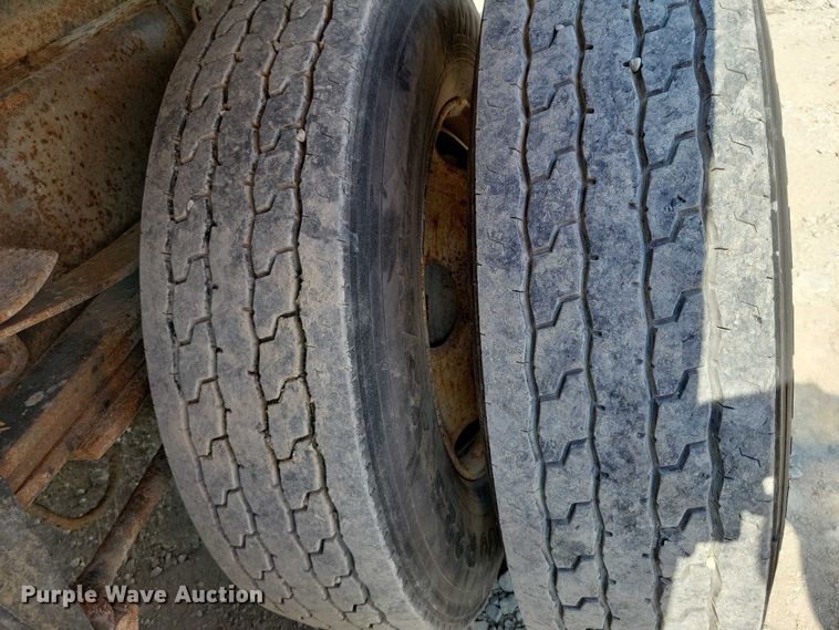 image for item DZ6566 2007 Freightliner  M2 Business Class refuse truck