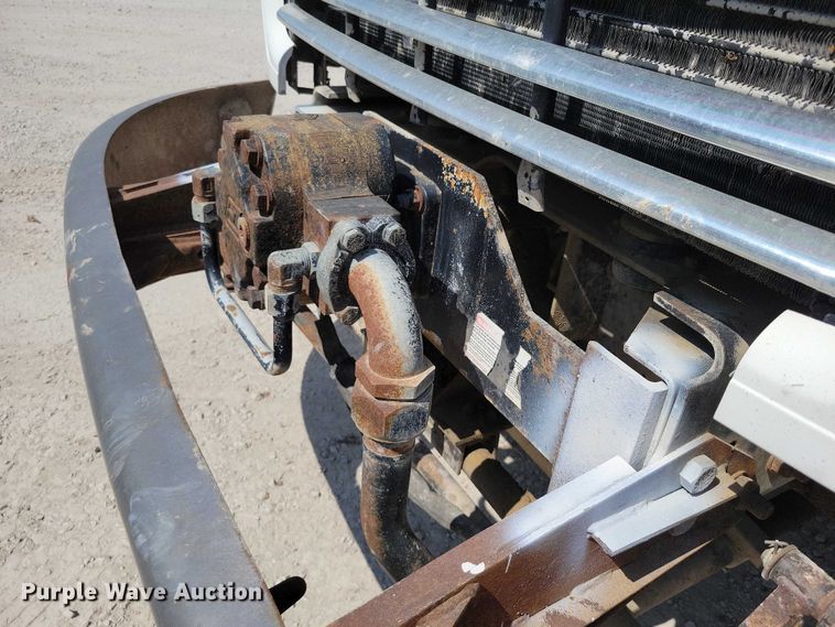 image for item DZ6567 1998 Ford L8513 refuse truck