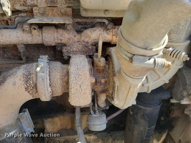 image for item DZ6567 1998 Ford L8513 refuse truck