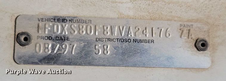 image for item DZ6567 1998 Ford L8513 refuse truck