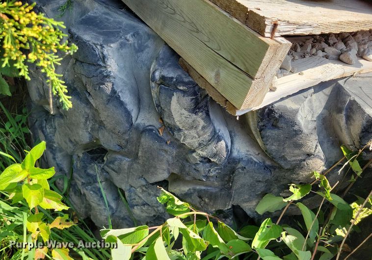 image for item DZ6573 (4) 14-24 tires and wheels