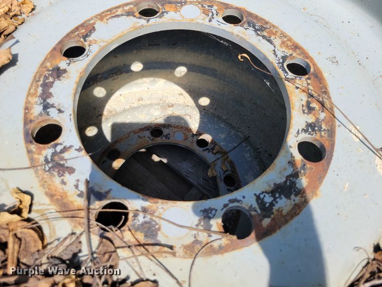 image for item DZ6574 (4) 13-28 (330/85-28) tires and wheels