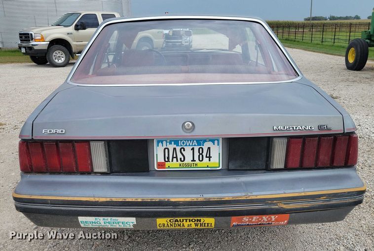 image for item DZ6577 1982 Ford Mustang 