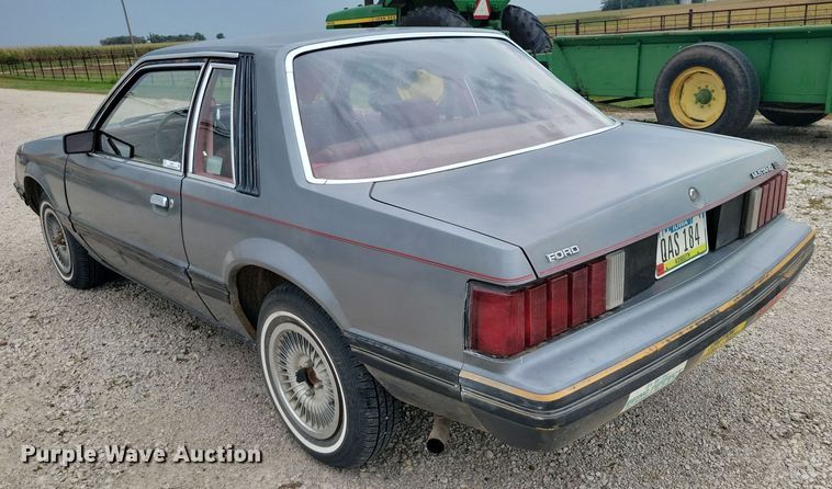 image for item DZ6577 1982 Ford Mustang 