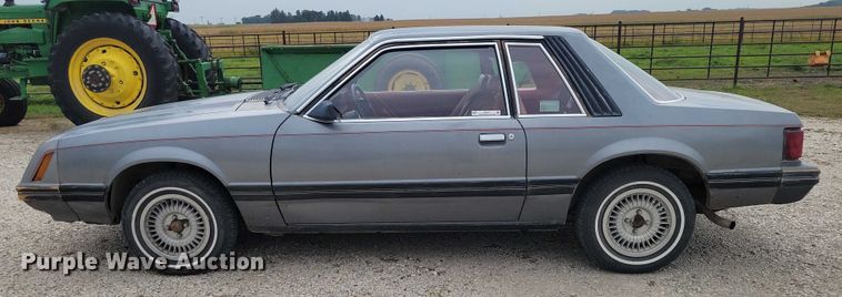 image for item DZ6577 1982 Ford Mustang 