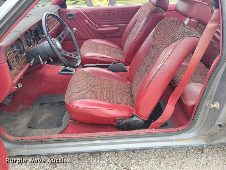 image for item DZ6577 1982 Ford Mustang 