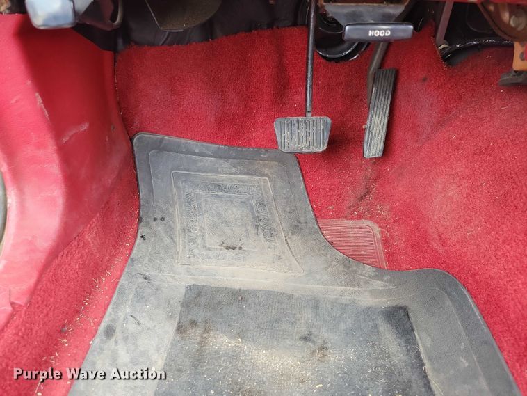 image for item DZ6577 1982 Ford Mustang 