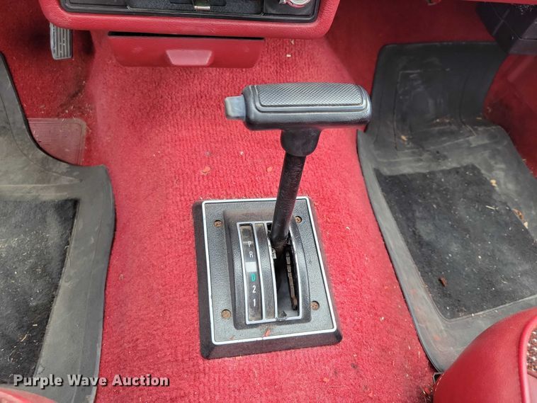 image for item DZ6577 1982 Ford Mustang 