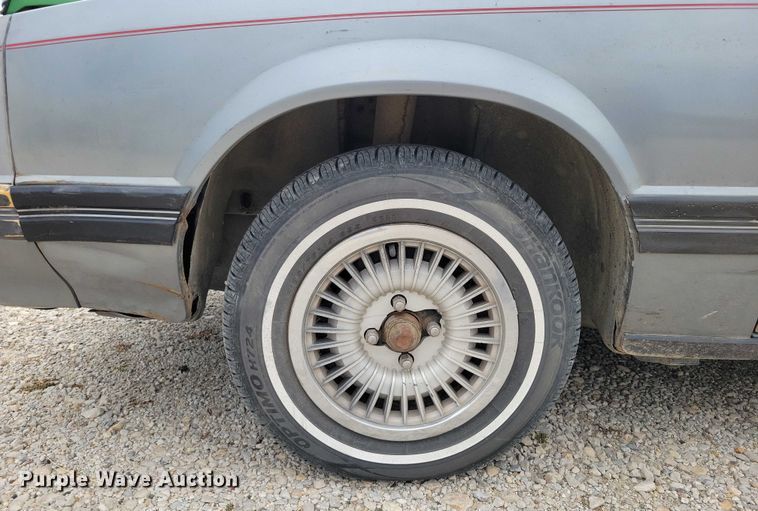 image for item DZ6577 1982 Ford Mustang 