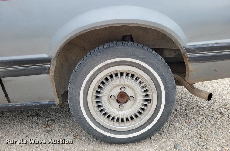 image for item DZ6577 1982 Ford Mustang 