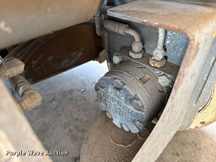 image for item DZ8963 2015 Skyjack SJIII 3219 scissor lift