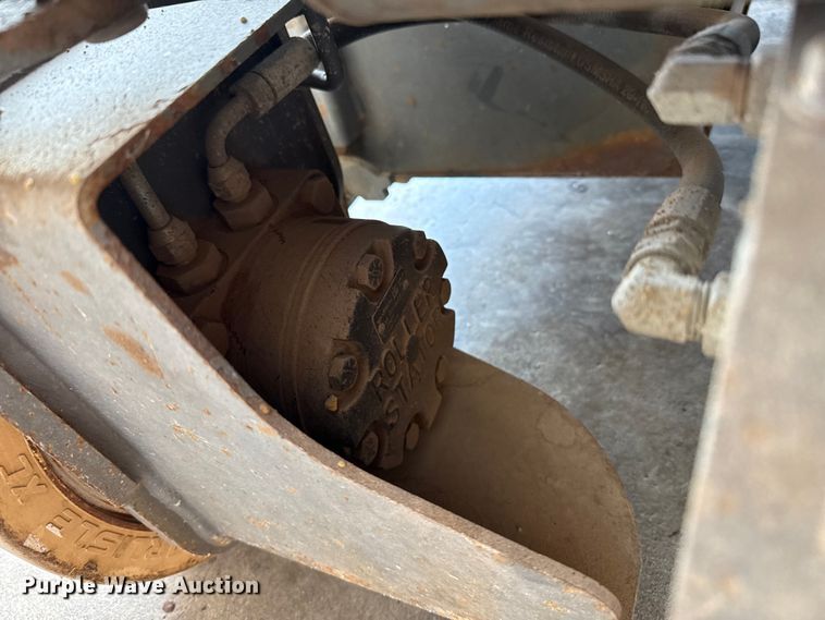 image for item DZ8963 2015 Skyjack SJIII 3219 scissor lift