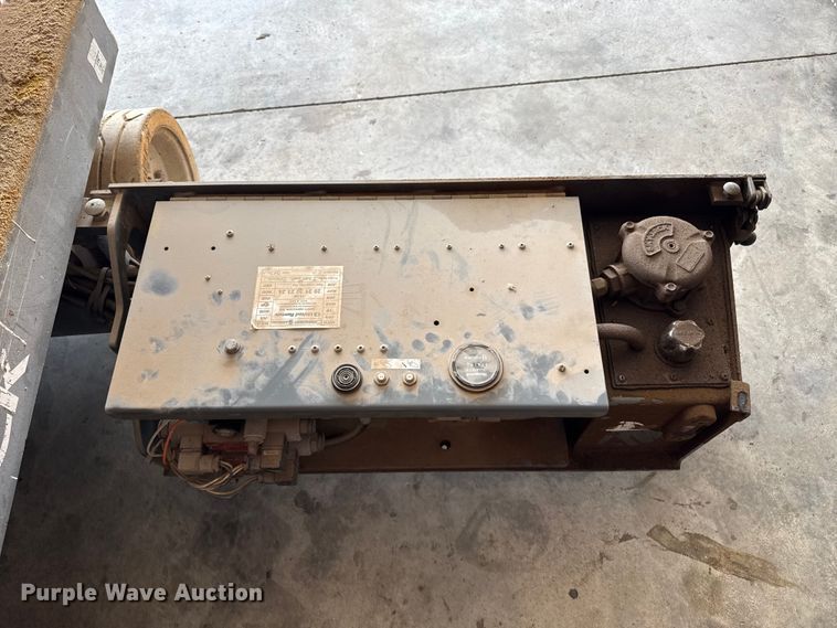 image for item DZ8963 2015 Skyjack SJIII 3219 scissor lift