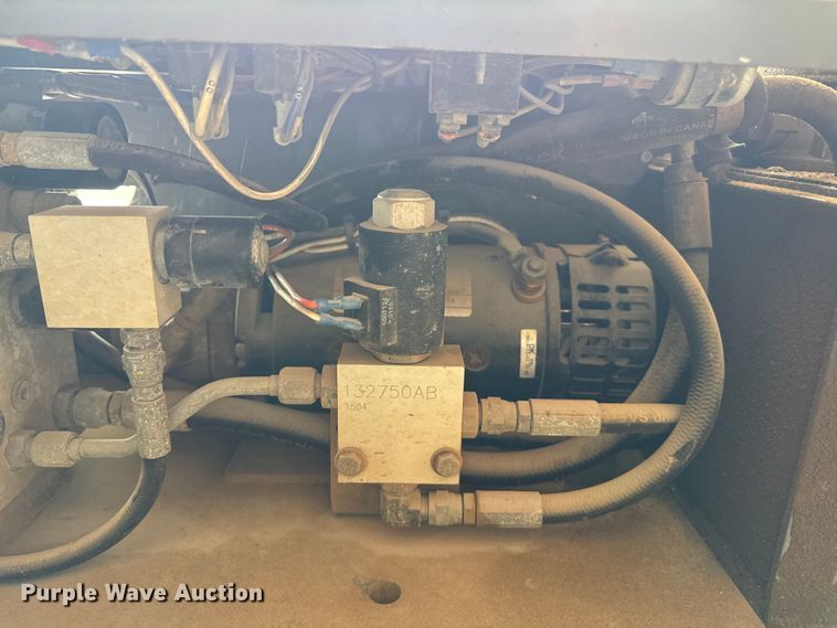 image for item DZ8963 2015 Skyjack SJIII 3219 scissor lift