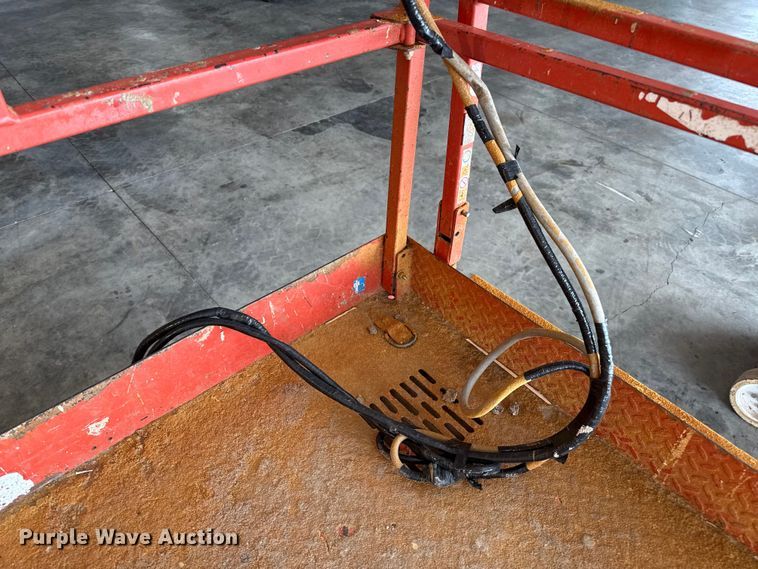 image for item DZ8964 Skyjack SJ7127 scissor lift