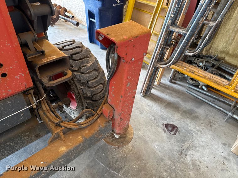 image for item DZ8964 Skyjack SJ7127 scissor lift