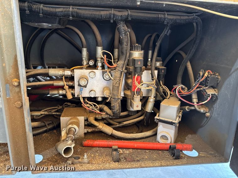 image for item DZ8964 Skyjack SJ7127 scissor lift