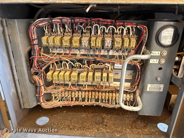 image for item DZ8964 Skyjack SJ7127 scissor lift