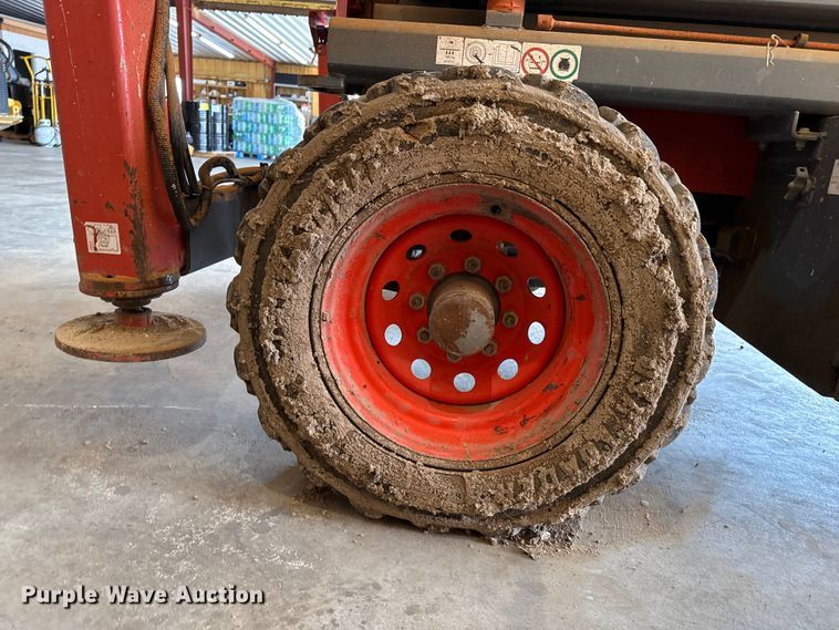 image for item DZ8964 Skyjack SJ7127 scissor lift