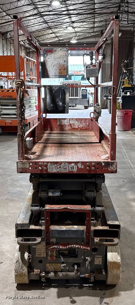 image for item DZ8975 2012 Skyjack SJ III 3219 scissor lift
