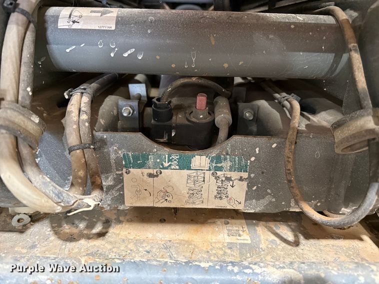 image for item DZ8975 2012 Skyjack SJ III 3219 scissor lift