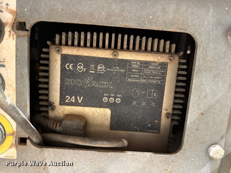 image for item DZ8975 2012 Skyjack SJ III 3219 scissor lift