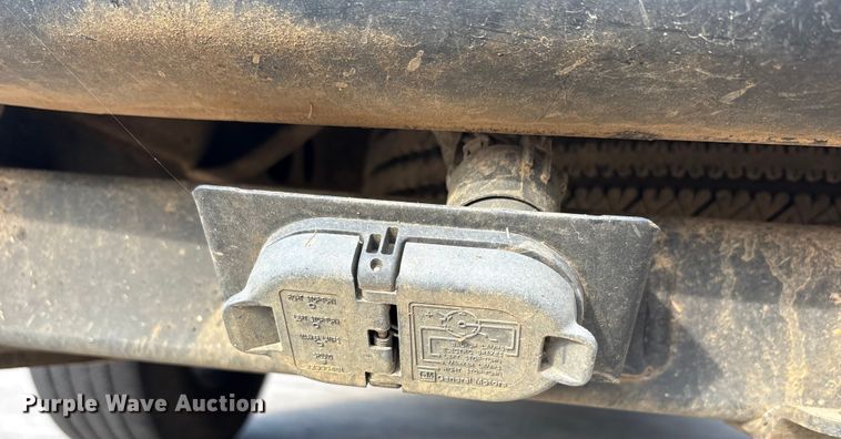 image for item EA7523 2019 Chevrolet Express 2500 van