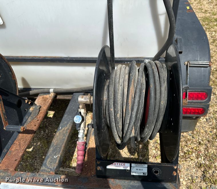 image for item EB2896 2017 Alkota 4405EAA hot water pressure washer trailer