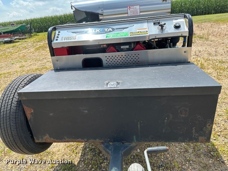 image for item EB2896 2017 Alkota 4405EAA hot water pressure washer trailer