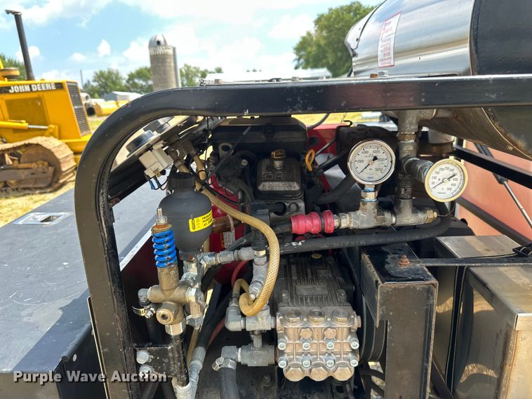 image for item EB2896 2017 Alkota 4405EAA hot water pressure washer trailer