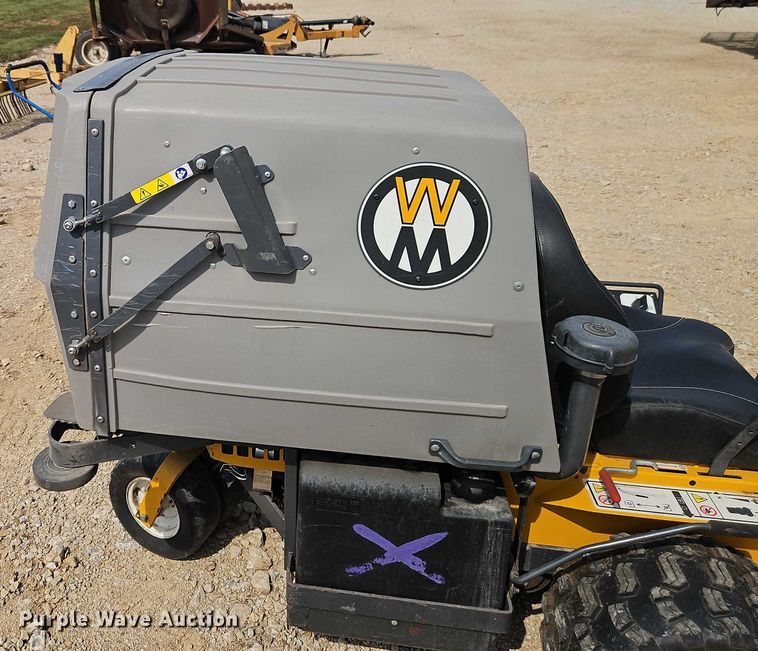 image for item EB8305 Walker MT23-11 ZTR lawn mower