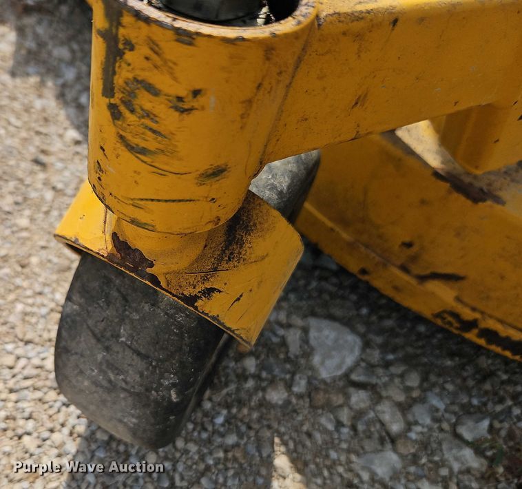 image for item EB8305 Walker MT23-11 ZTR lawn mower