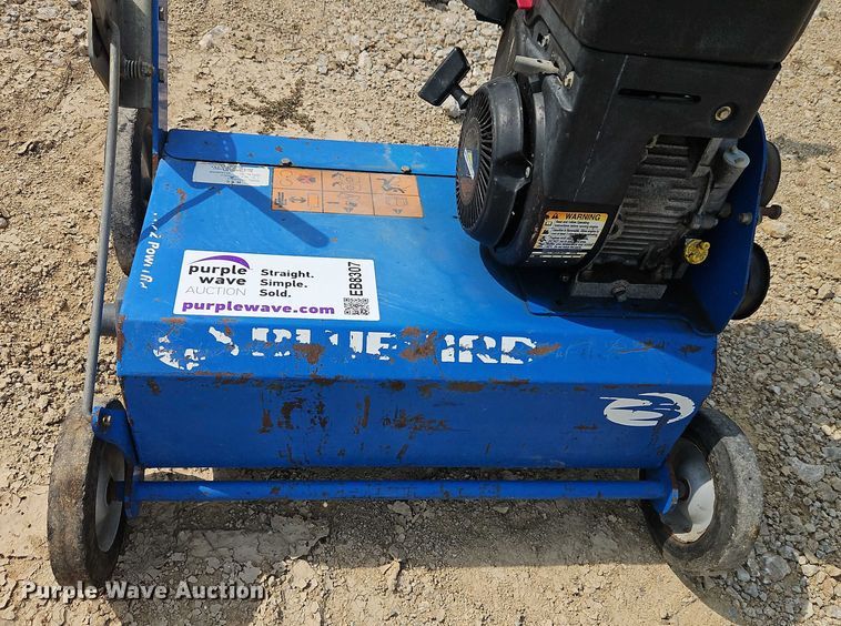 image for item EB8307 2005 Blue Bird PR22B5DA power rake 