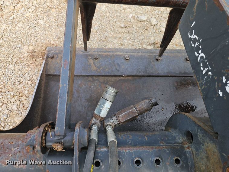 image for item EB8312 Bobcat skid steer grapple bucket