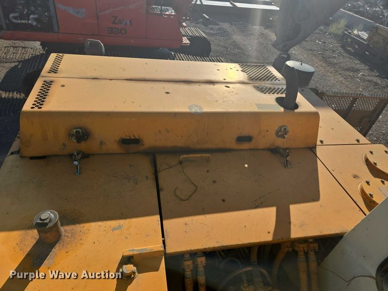 image for item EC1164 1997 Hyundai Robex 200W-2 wheeled excavator