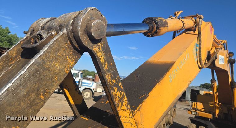 image for item EC1164 1997 Hyundai Robex 200W-2 wheeled excavator