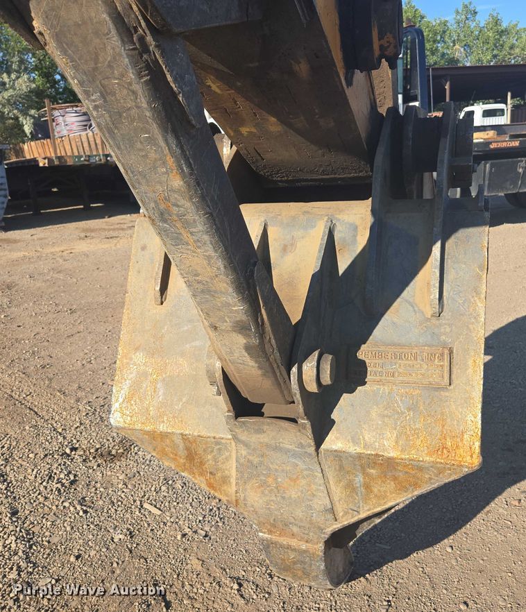 image for item EC1164 1997 Hyundai Robex 200W-2 wheeled excavator