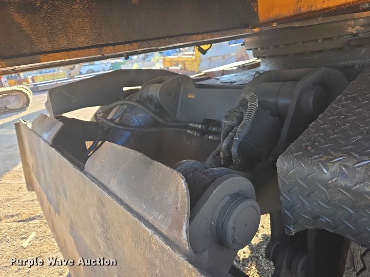 image for item EC1164 1997 Hyundai Robex 200W-2 wheeled excavator