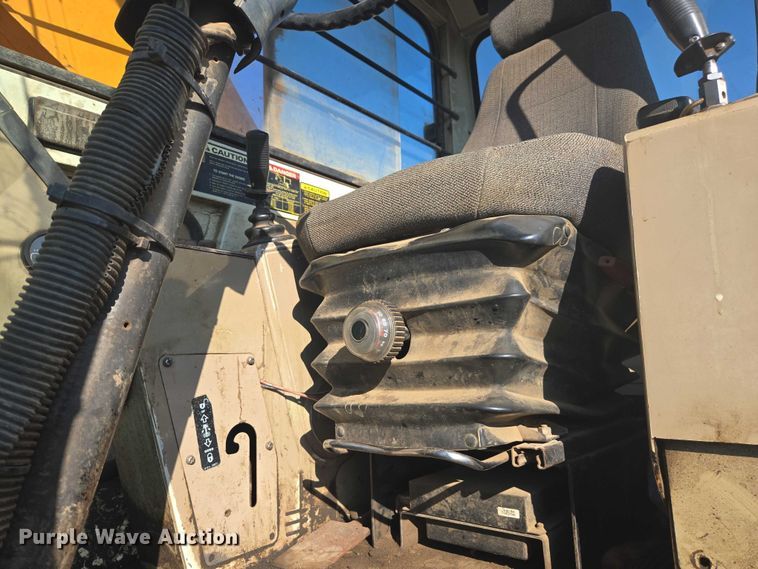 image for item EC1164 1997 Hyundai Robex 200W-2 wheeled excavator